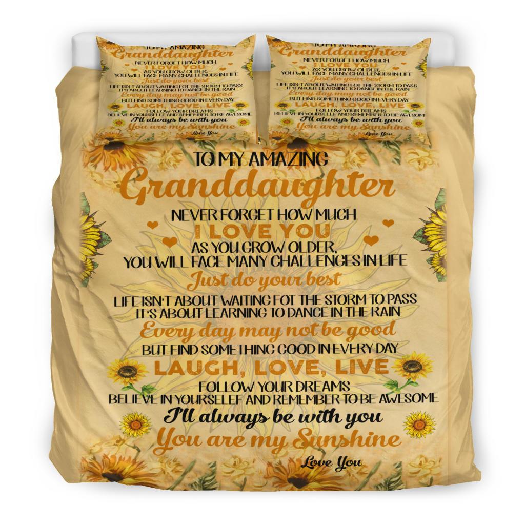 To My Amazing Grand Daughter Sunflower Quilt Bedding Duvet Cover And Pillowcase Set