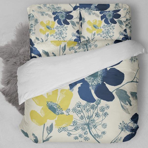 Stylized Floral Bedding Set