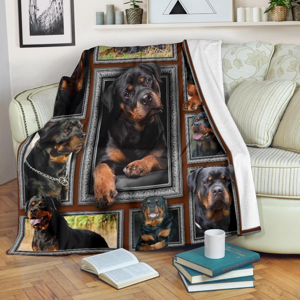 Dog Rottweiler 3D Premium Blanket